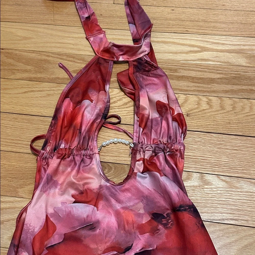 ❤️NEW Shein Pearl Dress - Picture 3 of 4